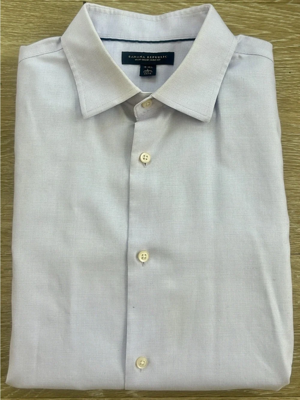 Banana Republic Men’s Non-Iron Slim Fit Dress Shirt 16-16.5 L Light Lavender